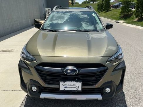 Certified 2025 Subaru Outback Limited AWD/4WD image 9
