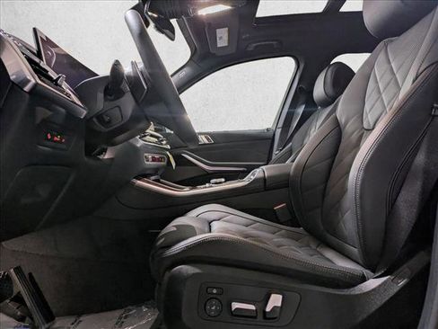 New 2026 BMW X5 xDrive50e w/ Premium Package image 4