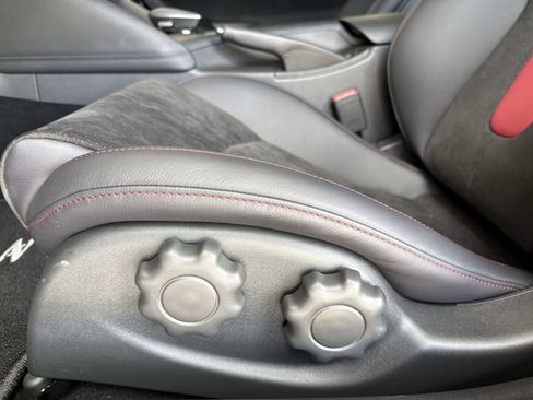 New 2026 Nissan Z NISMO w/ Floor Mat Package RWD image 26