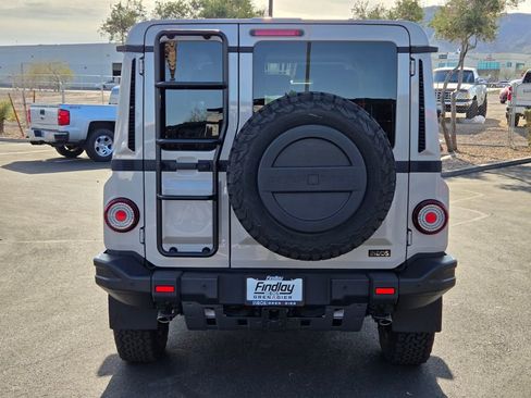 Used 2025 INEOS Grenadier Fieldmaster Edition image 5