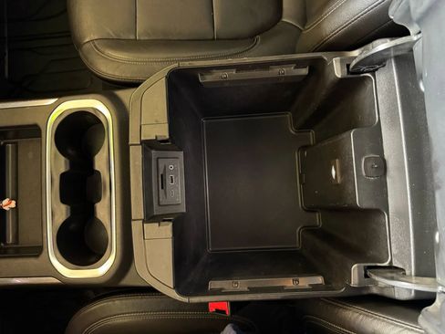 Used 2019 Chevrolet Silverado 1500 LT Trail Boss image 18