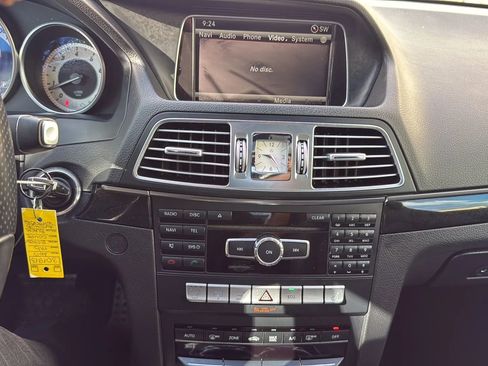 Used 2015 Mercedes-Benz E 400 4MATIC Coupe image 17