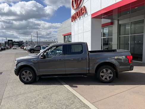 Used 2019 Ford F150 Lariat w/ Equipment Group 502A Luxury AWD/4WD image 3