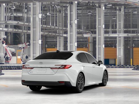 New 2026 Toyota Camry XLE image 9