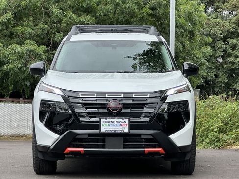 New 2026 Nissan Rogue SV AWD/4WD image 8