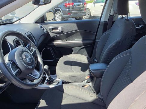 Used 2020 Jeep Compass Sport AWD/4WD image 16