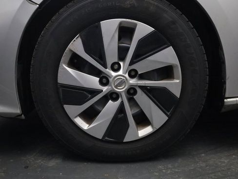 Used 2019 Nissan Altima 2.5 S image 7