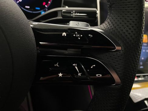 Certified 2026 Mercedes-Benz GLC 300 4MATIC image 17