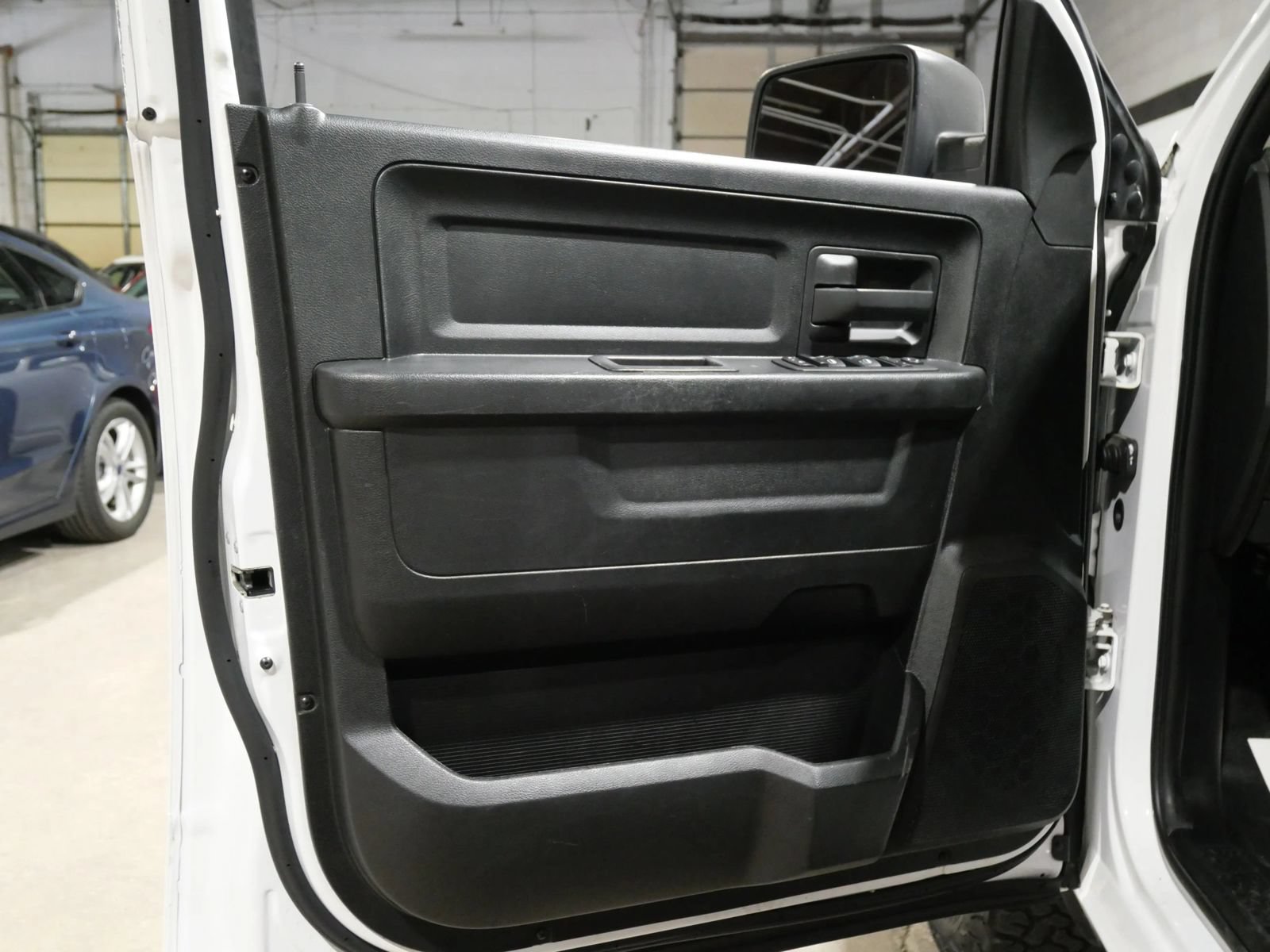 Used 2020 RAM 1500 Tradesman AWD/4WD image 18