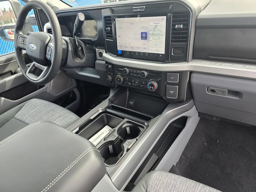 New 2026 Ford F350 XLT w/ XLT Premium Package AWD/4WD image 10