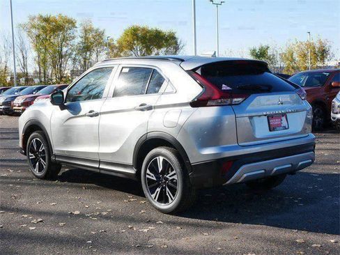 New 2026 Mitsubishi Eclipse Cross SE image 2