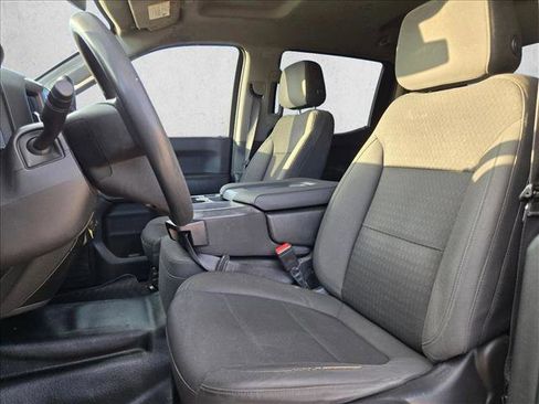 Used 2021 GMC Sierra 1500 4x4 Crew Cab w/ Sierra Value Package image 16