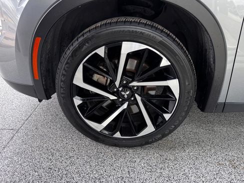 Used 2024 Mitsubishi Outlander SE AWD/4WD image 10