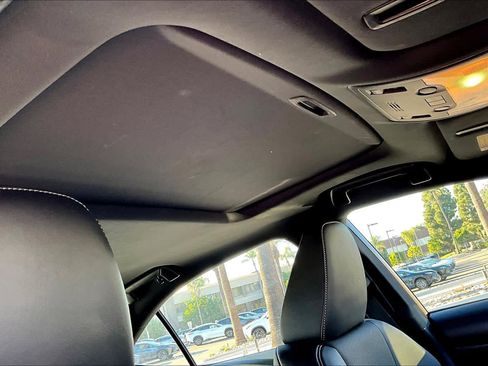 Used 2018 Lexus IS 300 image 13