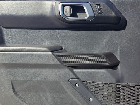 Certified 2025 Ford Bronco Badlands image 26