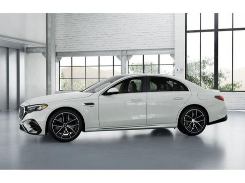 New 2026 Mercedes-Benz E 53 AMG e 4MATIC Sedan image 36