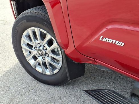 Used 2025 Toyota Tacoma Limited AWD/4WD image 10