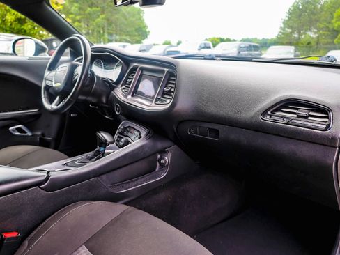 Used 2023 Dodge Challenger GT RWD image 7