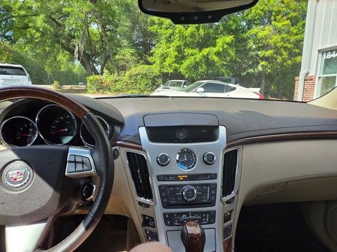 Used 2013 Cadillac CTS Premium RWD image 11