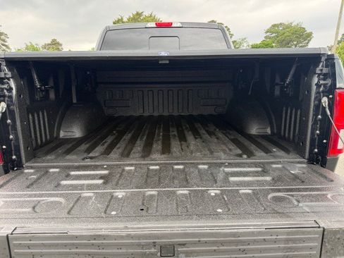 Used 2020 Ford F150 Lariat w/ Equipment Group 502A Luxury AWD/4WD image 16