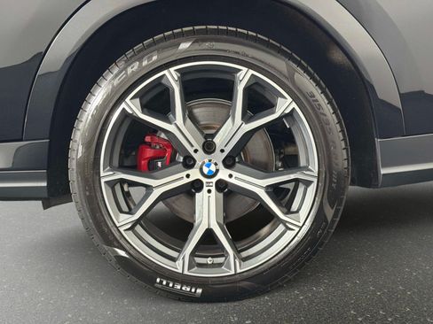 Used 2023 BMW X6 xDrive40i AWD/4WD image 12