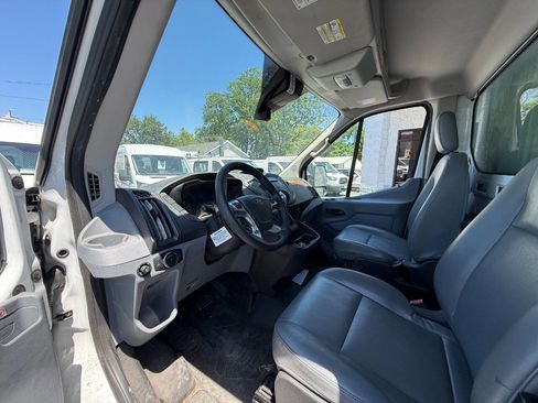 Used 2019 Ford Transit 350 156 DRW RWD image 5