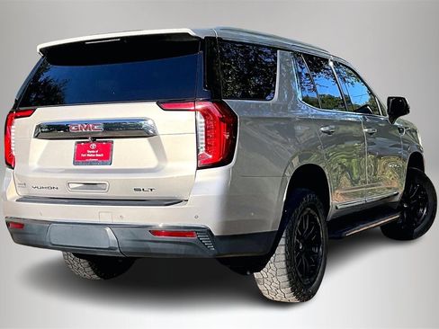 Used 2021 GMC Yukon SLT w/ SLT Luxury Plus Package image 5