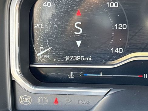 Used 2023 GMC Sierra 1500 Denali Ultimate image 12