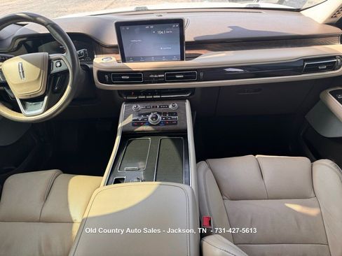 Used 2020 Lincoln Aviator Reserve w/ Equipment Group 202A AWD/4WD image 15