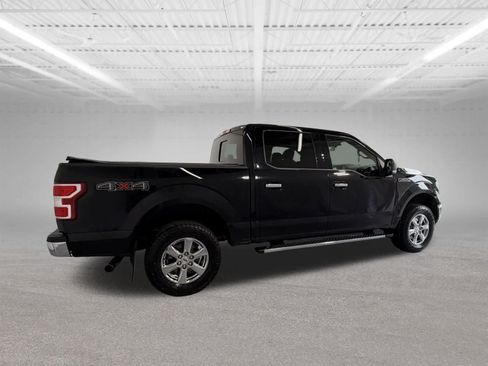 Used 2018 Ford F150 XLT w/ Equipment Group 302A Luxury AWD/4WD image 5