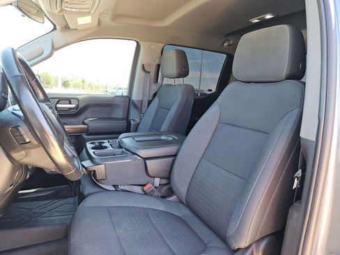 Used 2020 Chevrolet Silverado 1500 LT w/ Texas Edition image 13