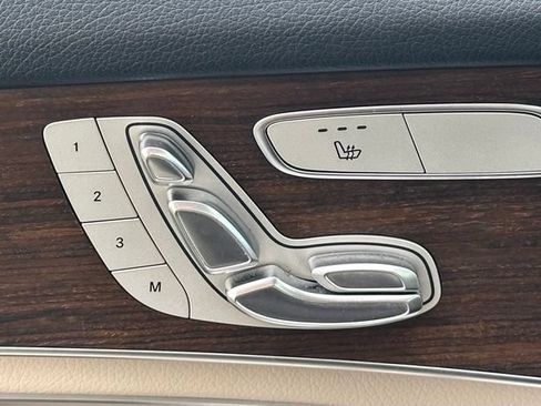 Certified 2021 Mercedes-Benz GLC 300 4MATIC image 34