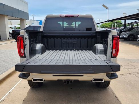 New 2026 GMC Sierra 1500 AT4 w/ AT4 Premium Package AWD/4WD image 49