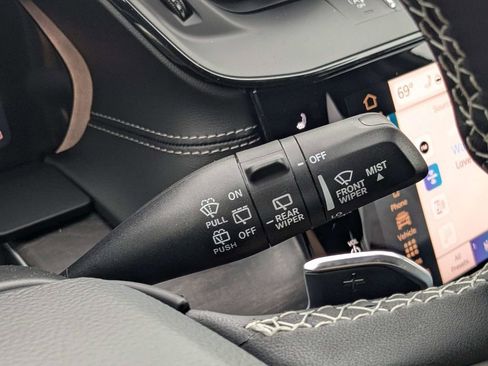 New 2026 Jeep Grand Cherokee L Limited w/ Limited Altitude Package image 26