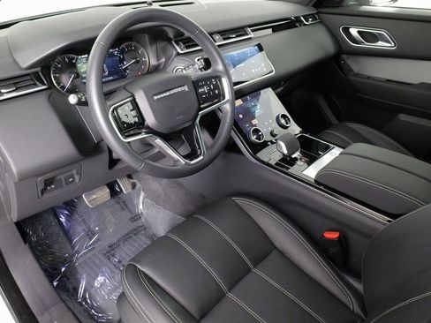 Used 2023 Land Rover Range Rover Velar R-Dynamic S image 27