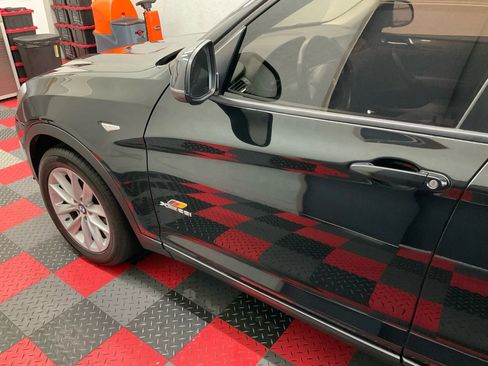 Used 2017 BMW X3 xDrive28i image 15