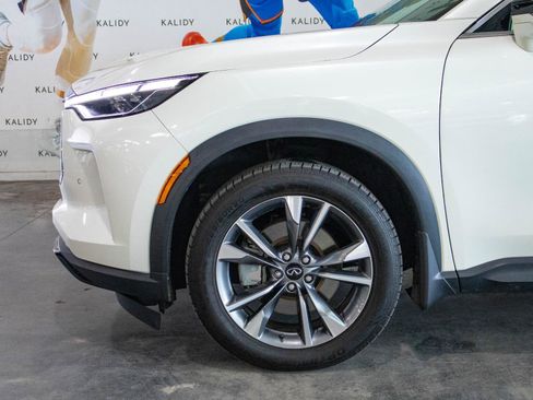 Used 2023 INFINITI QX60 Luxe w/ Performance Audio Package image 17