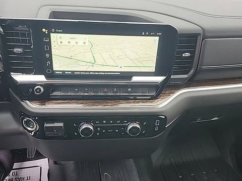 New 2026 GMC Sierra 1500 SLE w/ Preferred Package image 14