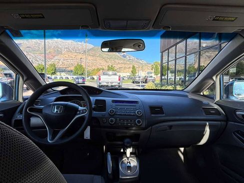 Used 2011 Honda Civic LX image 12