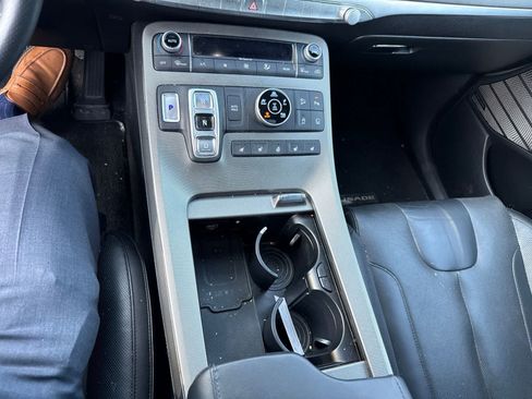 Used 2022 Hyundai Palisade Calligraphy AWD/4WD image 19