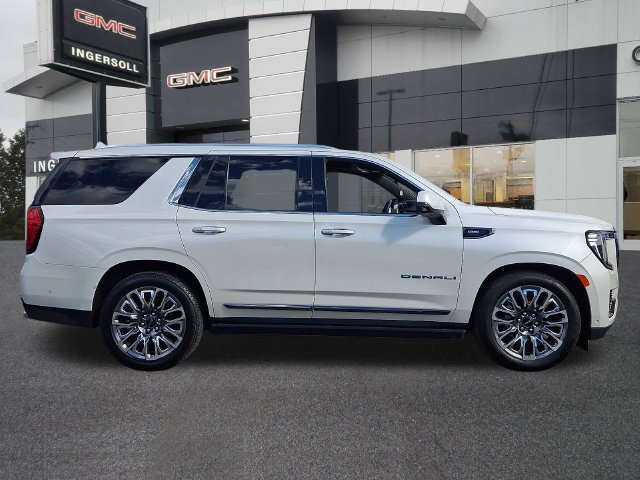 Used 2024 GMC Yukon Denali Ultimate AWD/4WD image 26