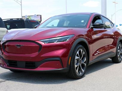 New 2025 Ford Mustang Mach-E Select w/ Comfort Package Lite