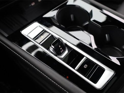 New 2026 Volkswagen Atlas Cross Sport SE image 17