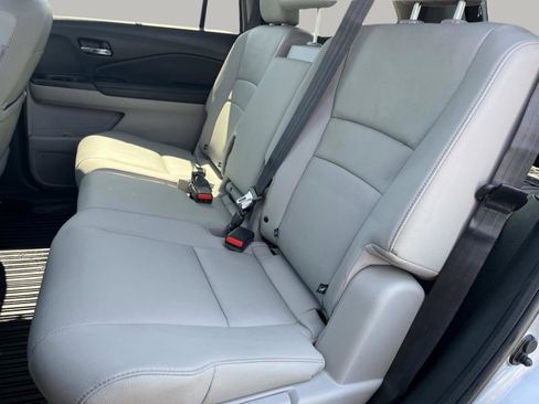 Used 2022 Honda Pilot Special Edition image 18