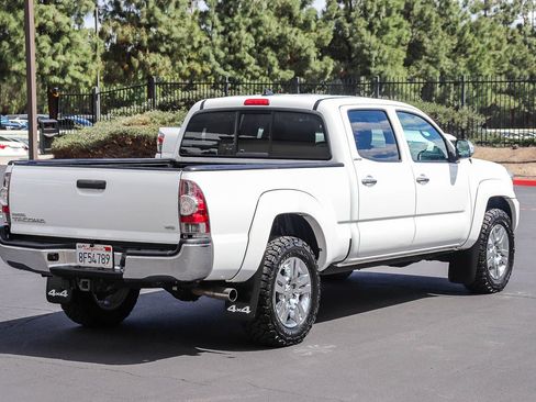 Used 2013 Toyota Tacoma 4x4 Double Cab w/ Limited Pkg image 7
