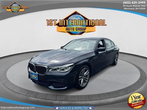 Used 2017 BMW 750i xDrive AWD/4WD image 1