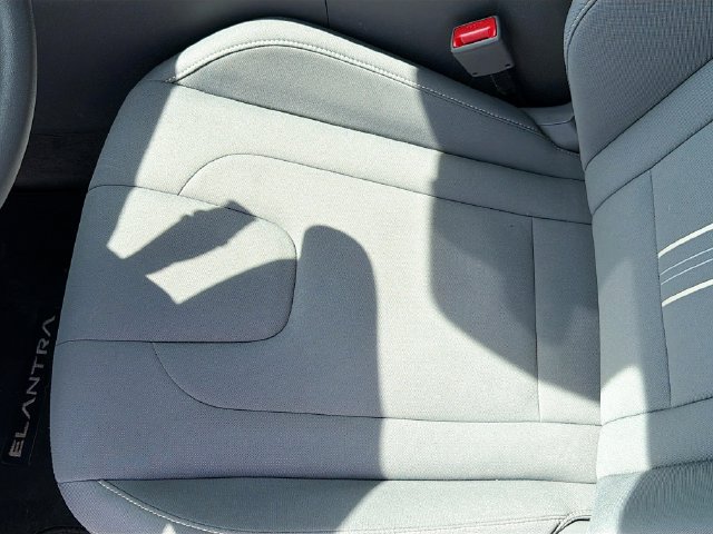 Used 2024 Hyundai Elantra SEL FWD image 20