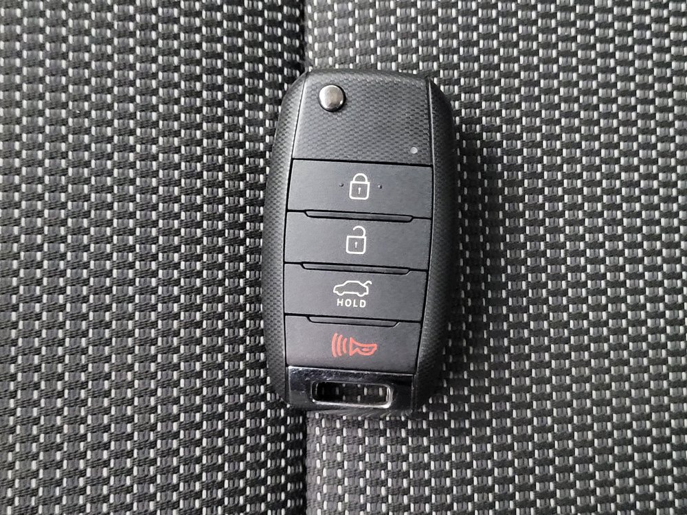 Used 2018 Kia Forte LX FWD image 32