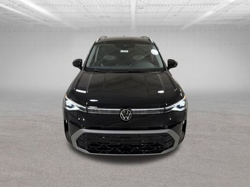 New 2026 Volkswagen Taos SEL image 2