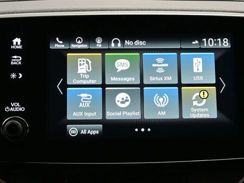 Used 2022 Honda Pilot Touring image 11